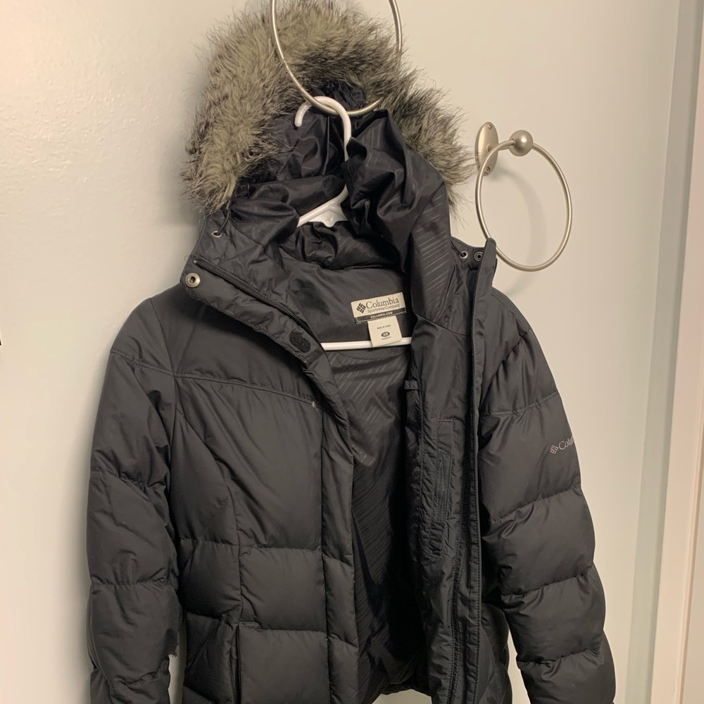 Columbia omnishield puffer jacket